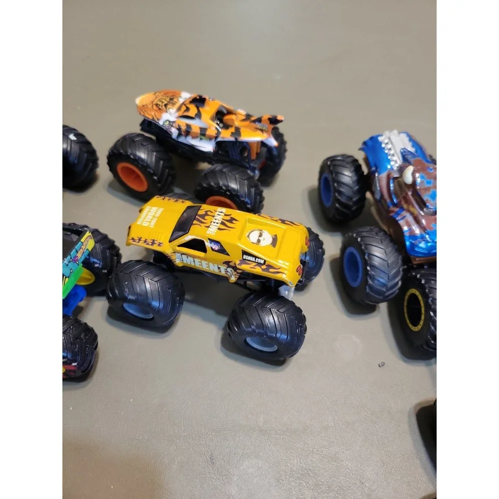 Hot Wheels monster jam